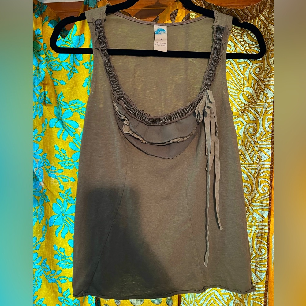 ANTHROPOLOGIE green sleeveless beaded scoop neck tank top small